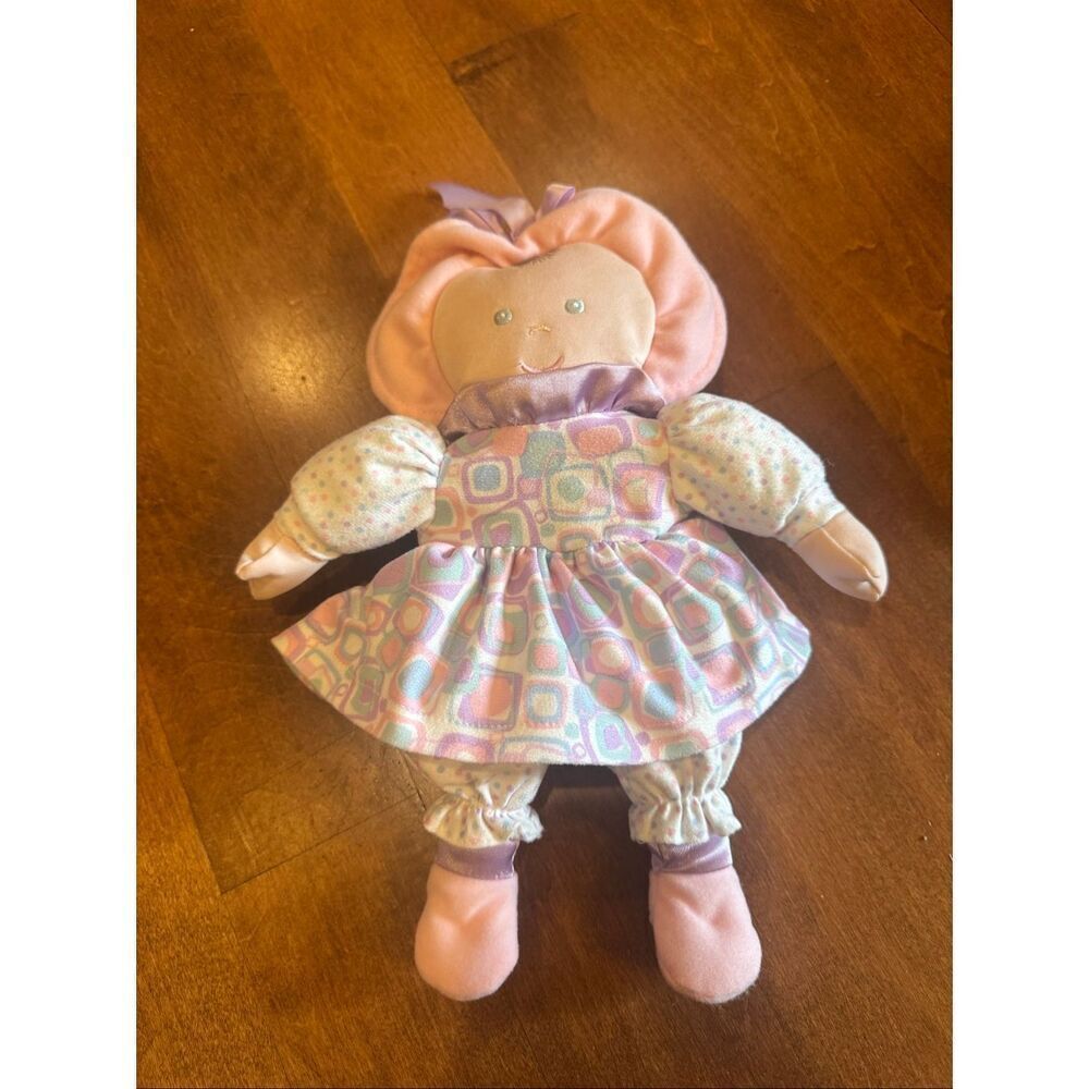 Vintage Lee Middleton Baby Doll Plush Soft Cloth Lovey Pastel 12” Clean